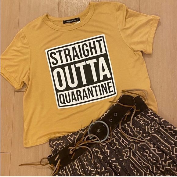 New Straight Outta Quarantine Mustard Graphic Crop Top T-Shirt Medium - Picture 2 of 10